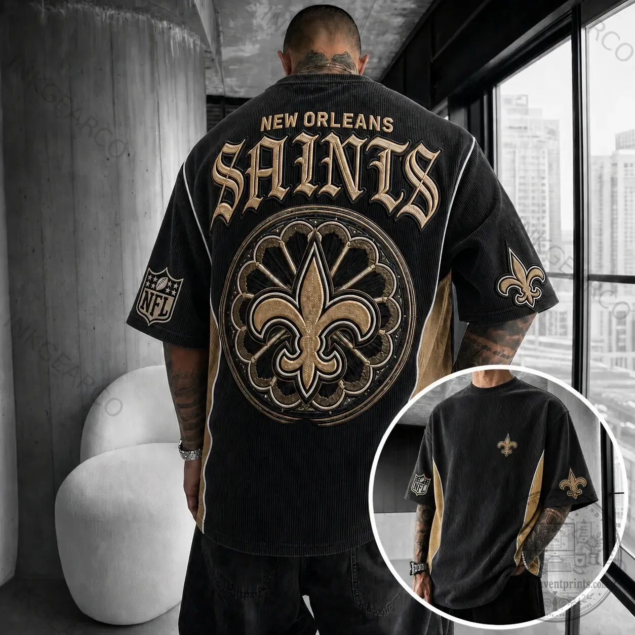 New Orleans Saints NFL Fleur de Lis Black and Gold Oversized T-Shirt
